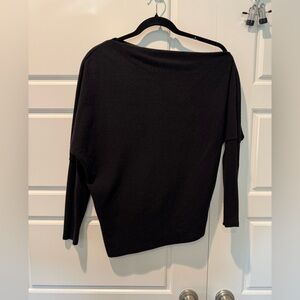ASTR The Label Off the Shoulder Asymmetrical Black Long Sleeve Blouse Size Small